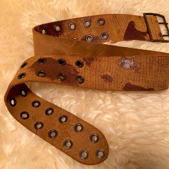 Garigliere Wide brass grommet printed cowhide leather suede belt Brown Tan Med - Picture 1 of 12